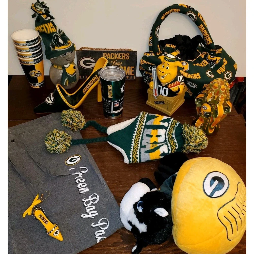 Green Bay Packers Pigskin Pig Coin Bank Figurine‎ NFL 5